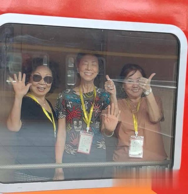 股票配资入门 “武汉史上票价最贵火车”发车：20999元起，有人从新加坡赶来乘坐